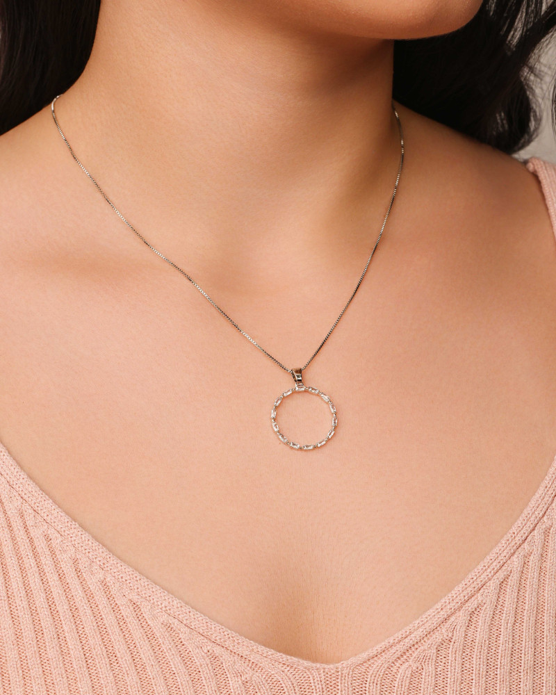 Gargantilha Veneziana Círculo Baguetes Cristal Ródio Branco - 45 cm