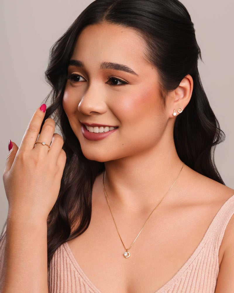 Gargantilha Redondo Ponto de Luz Cravejado Cristal Banhado a Ouro 18K - 45 cm