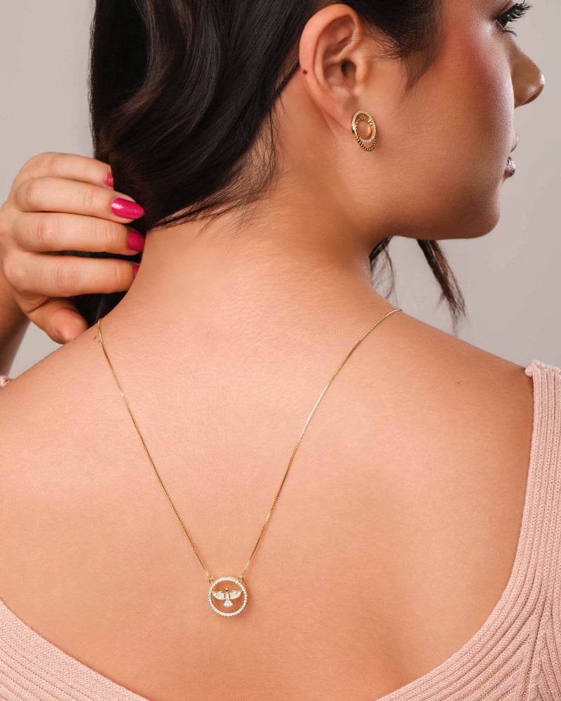 Escapulário Espírito Santo Cravejado Cristal Banhado a Ouro 18K - 60 cm