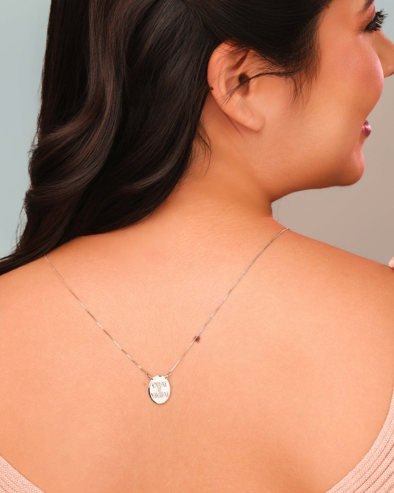 Escapulário Orai e Vigiai Coração Cravejado Cristal Ródio Branco - 70 cm