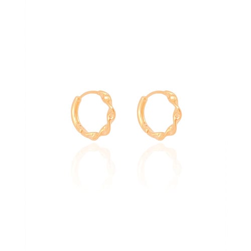 Brinco Argola Click Torcida 1.5 cm Banhado a Ouro 18K