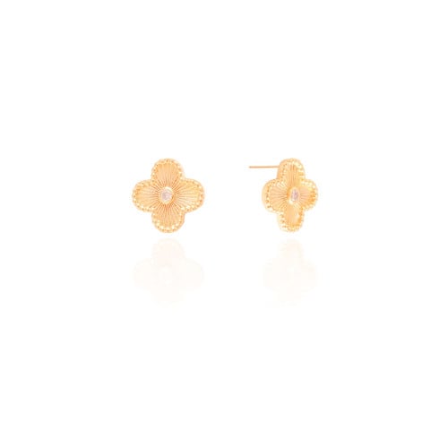 Brinco Flor Riscada com Ponto de Luz Cristal Banhado a Ouro 18K