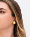 Brinco Meia Bola Lisa Tamanho G Banhado a Ouro 18K
