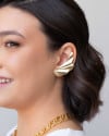 Ear Cuff Asa Lisa Banhado a Ouro 18K