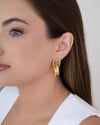 Brinco Tubos Lisos Entrelaçados Banhado a Ouro 18K