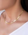 Choker Malha Fita 5 mm Banhado a Ouro 18K
