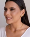 Ear Hook Gota Lisa 1.9 cm Banhado a Ouro 18K