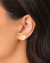 Brinco Coração Liso 1.0 cm Banhado a Ouro 18K