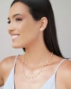 Brinco Oval Pérola 1.0 cm Banhado a Ouro 18K