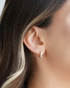 Brinco Argola Click Cravejada Cristal 1.4 cm Banhado a Ouro 18K
