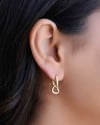 Brinco Argola Click Pingente Coração Cravejado Cristal 2.0 cm Banhado a Ouro 18K