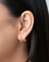Brinco Argola em V Lisa 1.1 cm Banhado a Ouro 18K