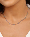 Choker Flores Bolinhas Ródio Branco