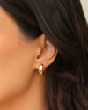 Brinco Argola Click Lisa 1.5 cm Banhado a Ouro 18K