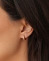 Brinco Argola Click Lisa 1.1 cm Banhado a Ouro 18K