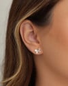 Brinco Borboleta Cravejado Cristal 8 mm Banhado a Ouro 18K