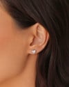 Brinco Coração Cravejado Cristal 6 mm Ródio Branco