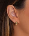 Brinco Argola Click Reta Lisa 1.3 cm Banhado a Ouro 18K