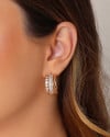 Brinco Argola Detalhado Cravejado Cristal 2.2 cm Banhado a Ouro 18K