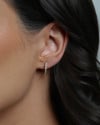 Brinco Argola Click Cravejado Cristal 1.5 cm Banhado a Ouro 18K