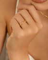 Anel Entrelaçado Cravejado Cristal Tamanho 14 Banhado a Ouro 18K