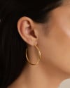Brinco Argola Lisa 4.0 cm Banhado a Ouro 18K