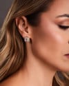 Brinco Quadrado Ponto de Luz Cravejado Cristal Banhado a Ouro 18K