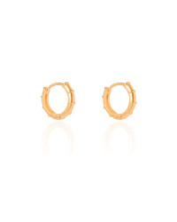Brinco Argola Click Detalhada 1.4 cm Banhado a Ouro 18K