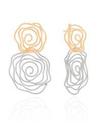 Brinco Flor Dupla Orgânica Mix de Banhos 6.3 cm Banhado a Ouro 18K