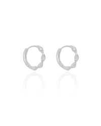 Brinco Argola Click Torcida 1.5 cm Ródio Branco