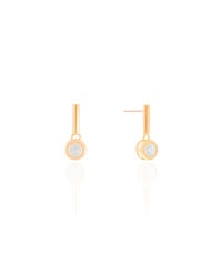 Brinco Palito Tubo Ponto de Luz Cristal Banhado a Ouro 18K